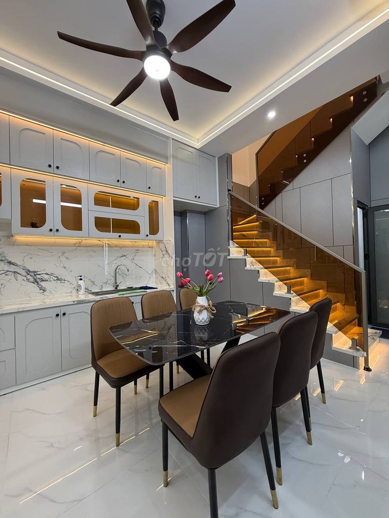 Nhà riêng tại 7, TP. Hồ Chí Minh - ảnh 2