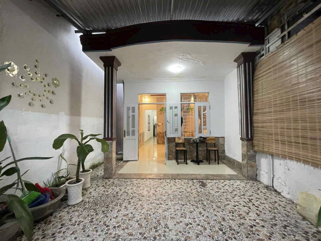 Bất động sản tại Khánh Hòa - ảnh 1