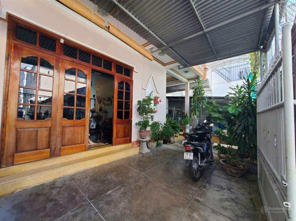 Bất động sản tại Khánh Hòa - ảnh 1