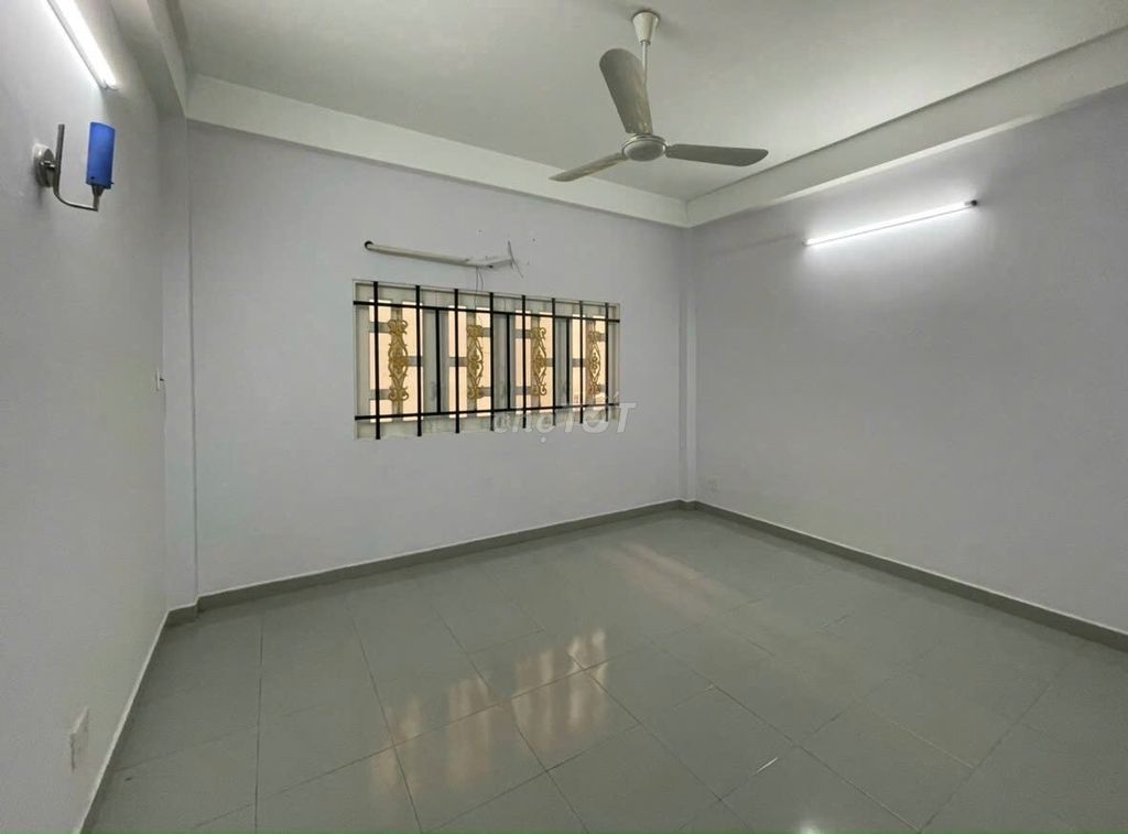 Nhà riêng tại Tân Phú, TP. Hồ Chí Minh - ảnh 3