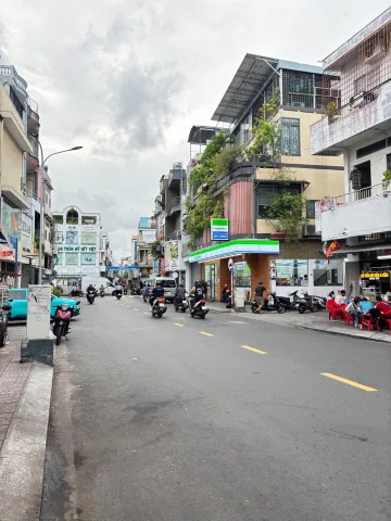 Bất động sản tại TP. Hồ Chí Minh - ảnh 1