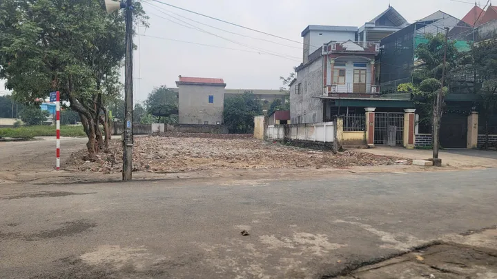 Bất động sản tại Hòa Bình - ảnh 1