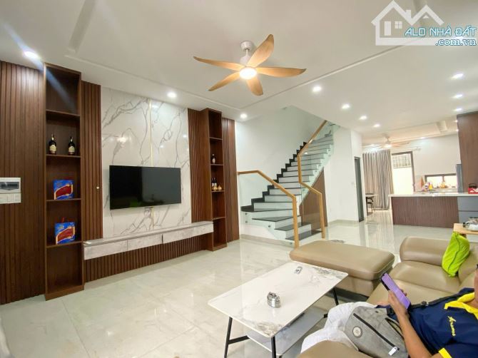 Bất động sản tại Khánh Hòa - ảnh 1