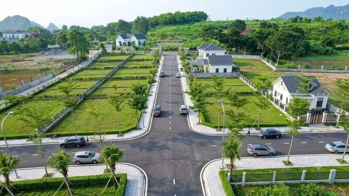 Bất động sản tại Hòa Bình - ảnh 1
