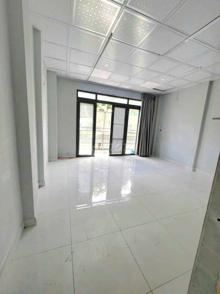 Nhà riêng tại 8, TP. Hồ Chí Minh - ảnh 3