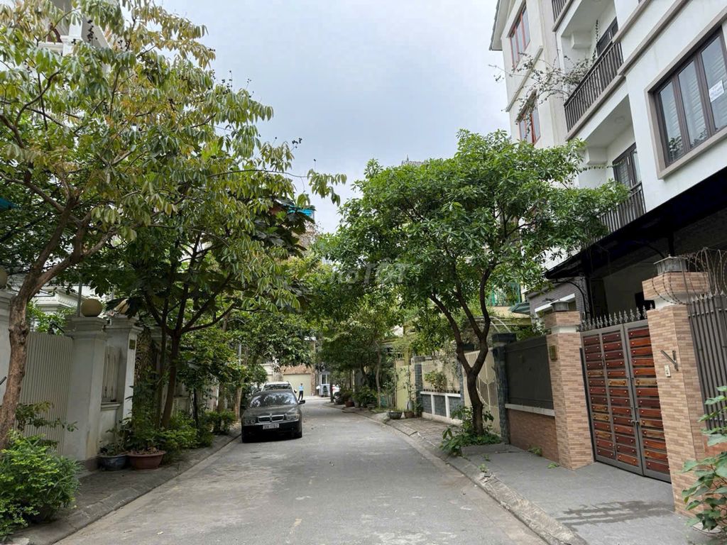 Nhà riêng tại Long Biên, Hà Nội - ảnh 3