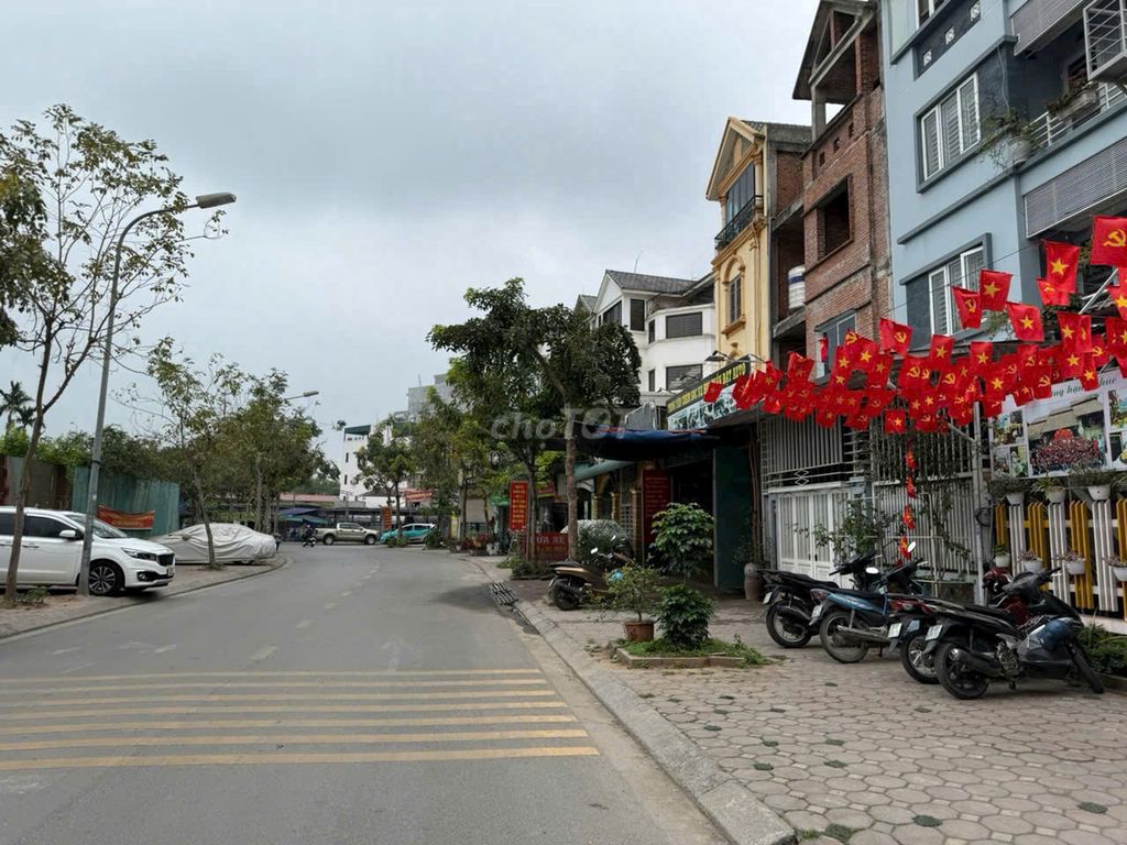 Nhà riêng tại Long Biên, Hà Nội - ảnh 4