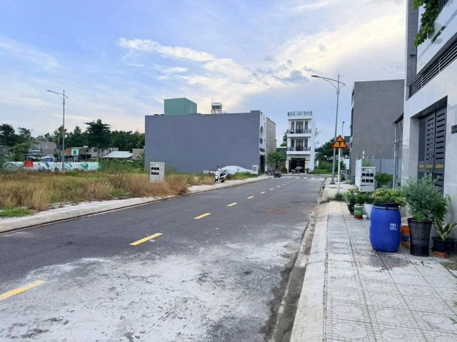Bất động sản tại Bình Dương - ảnh 1