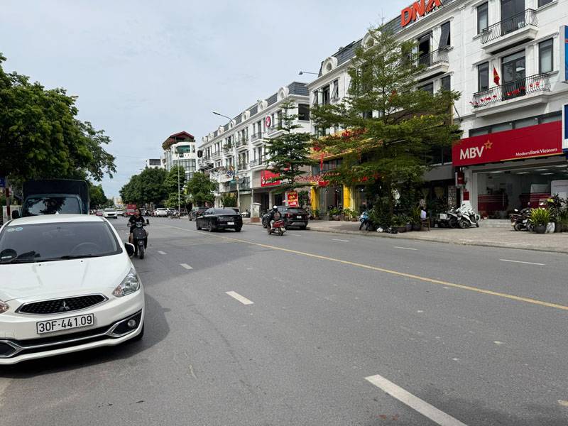 Bất động sản tại Hà Nội - ảnh 1