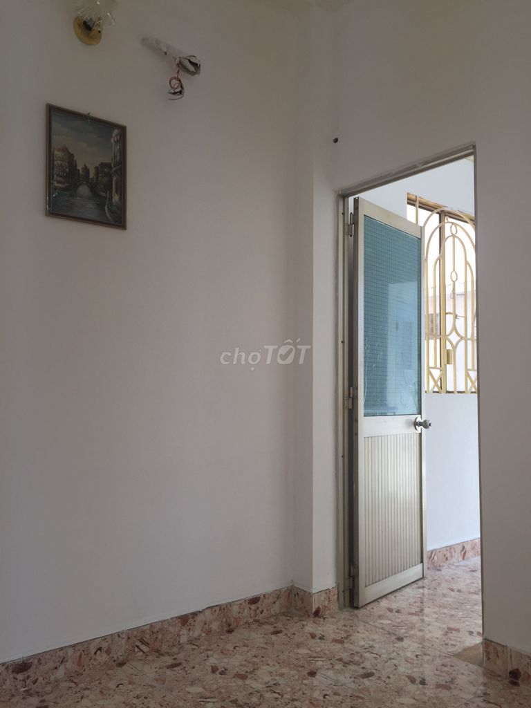 Nhà riêng tại 5, TP. Hồ Chí Minh - ảnh 2