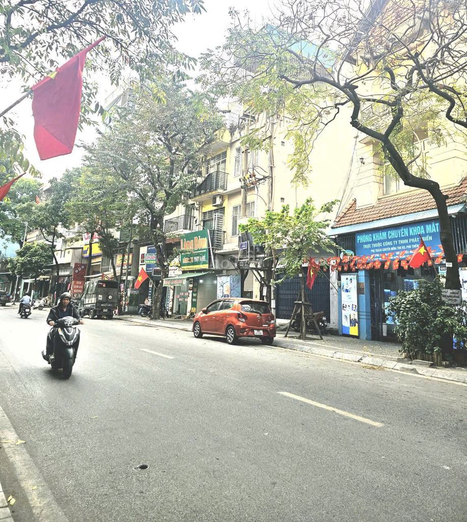 Nhà riêng tại Tây Hồ, Hà Nội - ảnh 5