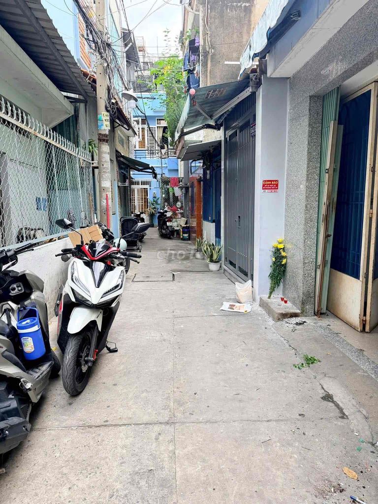 Nhà riêng tại 8, TP. Hồ Chí Minh - ảnh 2