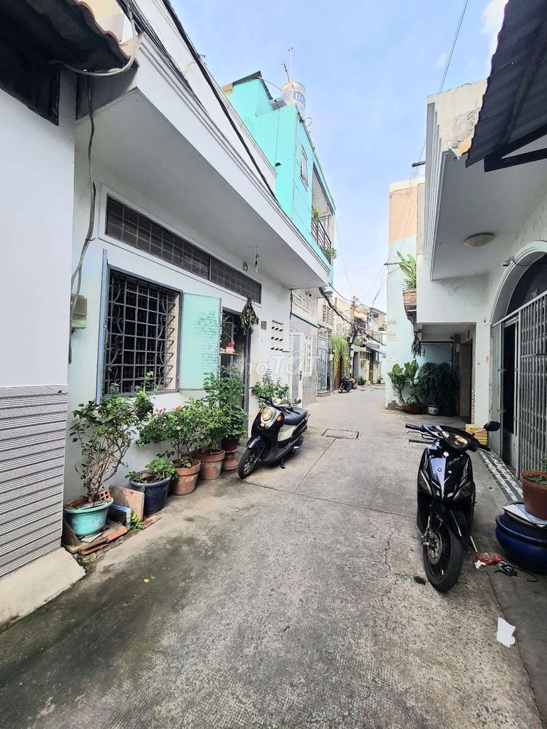 Nhà riêng tại Tân Phú, TP. Hồ Chí Minh - ảnh 2
