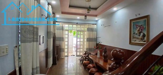 Bất động sản tại Khánh Hòa - ảnh 1