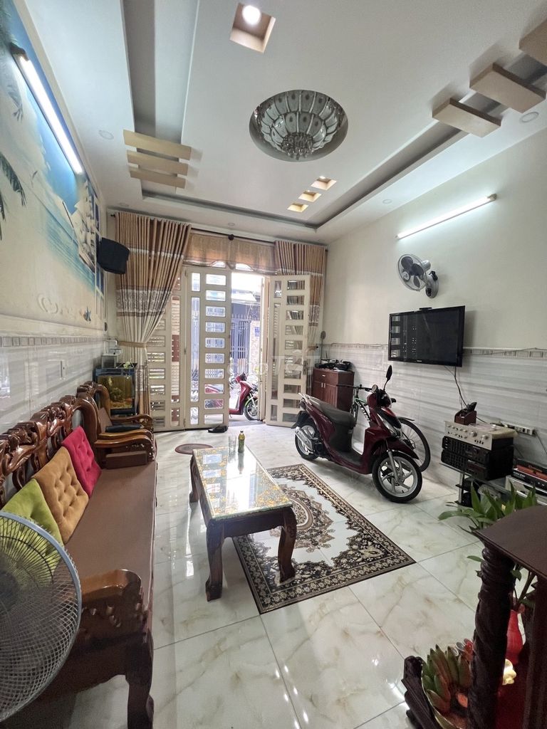 Nhà riêng tại Tân Phú, TP. Hồ Chí Minh - ảnh 2