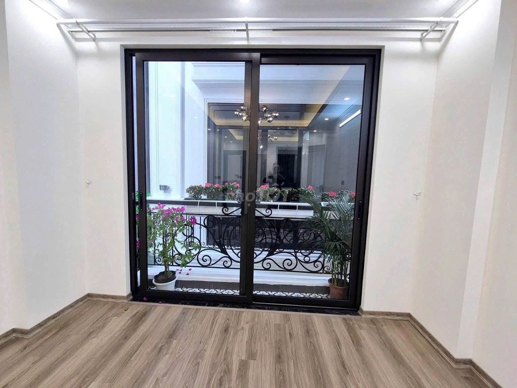Nhà riêng tại Cầu Giấy, Hà Nội - ảnh 2