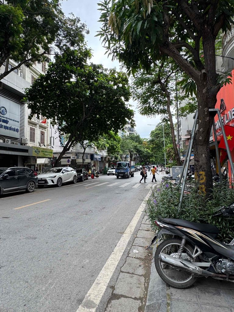 Nhà riêng tại Hai Bà Trưng, Hà Nội - ảnh 4