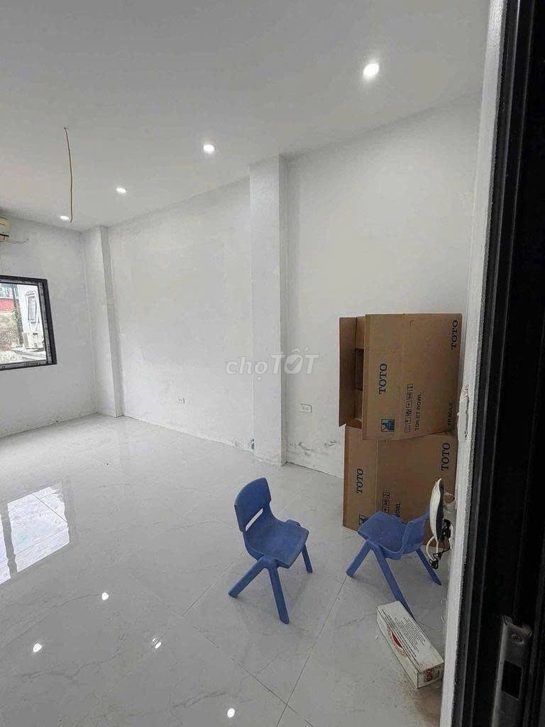 Nhà riêng tại Hai Bà Trưng, Hà Nội - ảnh 3
