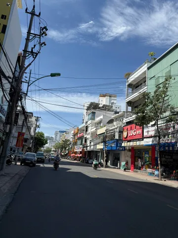 Bất động sản tại Khánh Hòa - ảnh 1