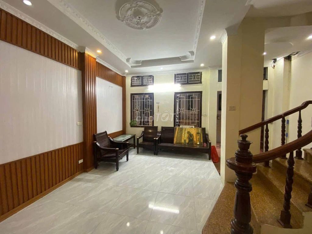 Nhà riêng tại Hoàng Mai, Hà Nội - ảnh 2