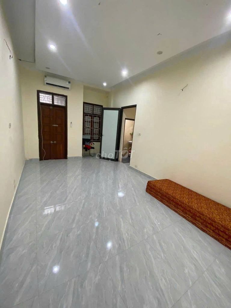 Nhà riêng tại Hoàng Mai, Hà Nội - ảnh 4