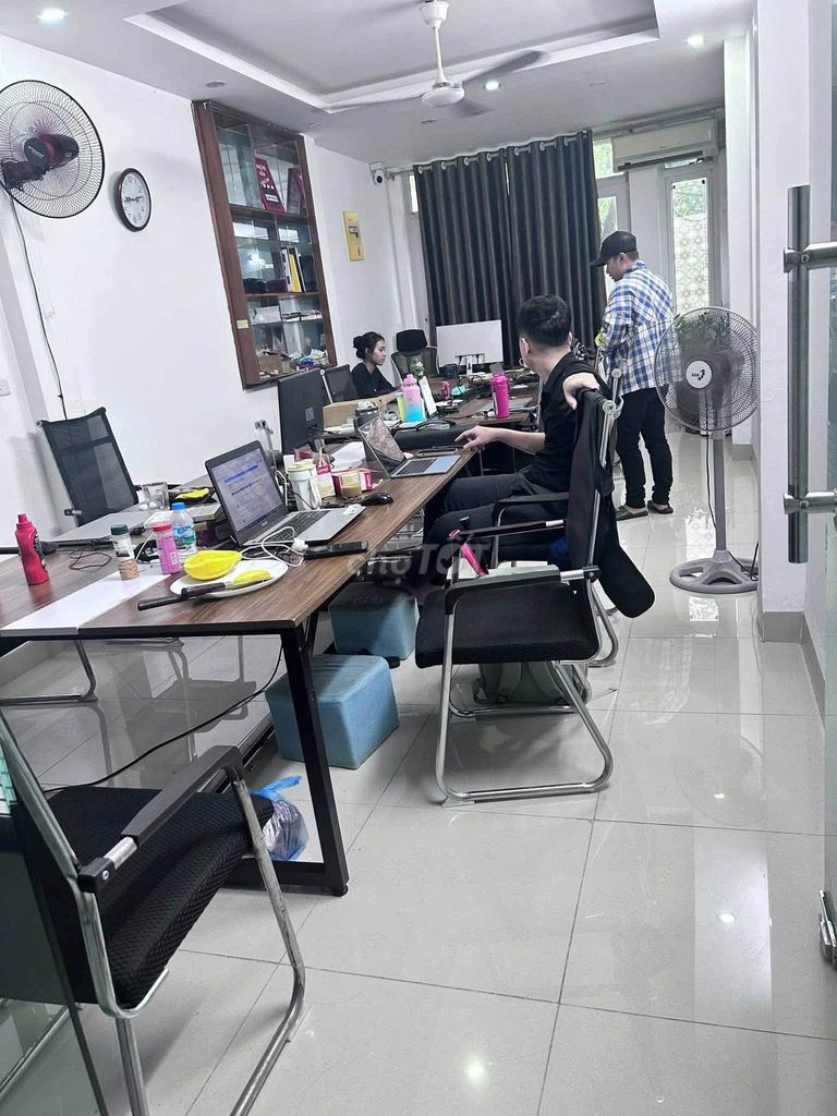 Nhà riêng tại Hoàng Mai, Hà Nội - ảnh 2