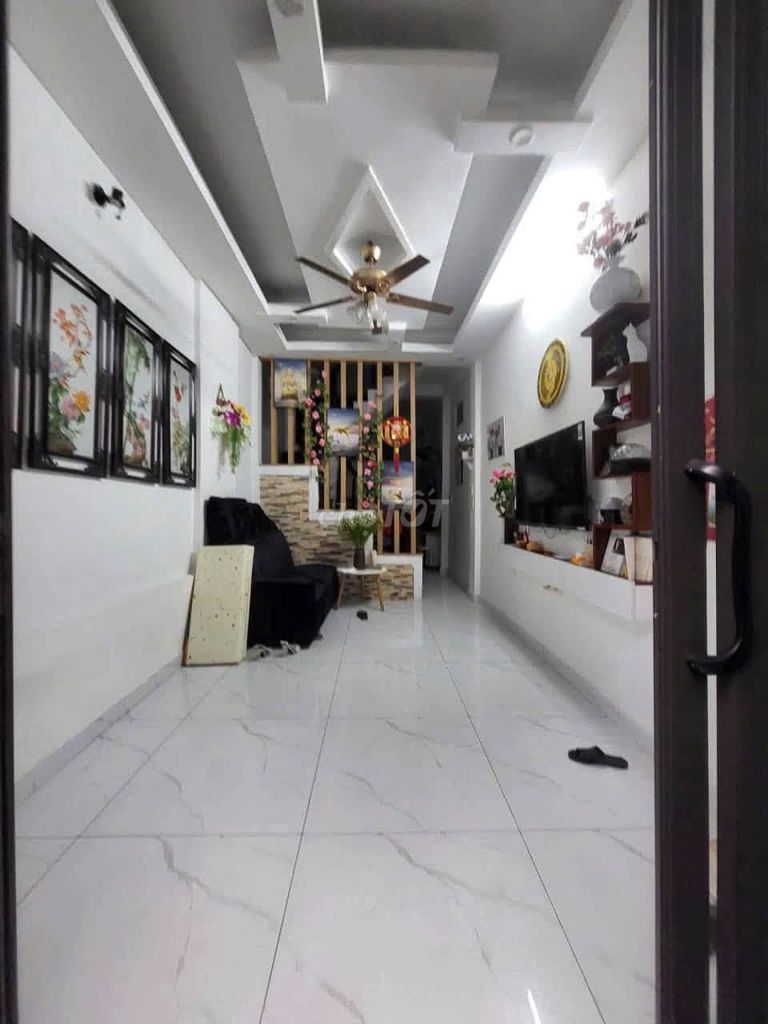 Nhà riêng tại Hoàng Mai, Hà Nội - ảnh 2