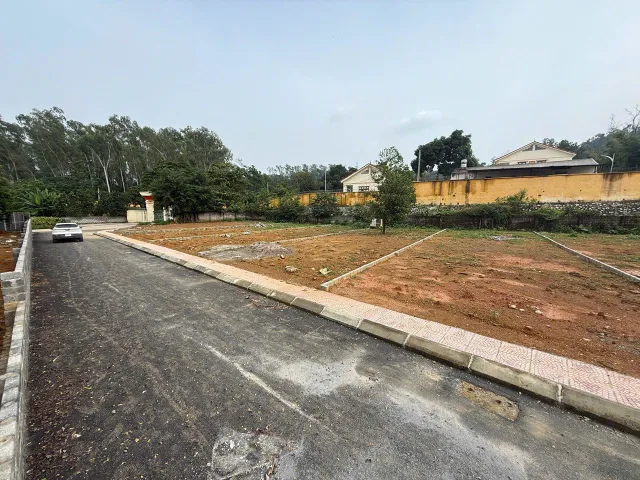 Bất động sản tại Hòa Bình - ảnh 1