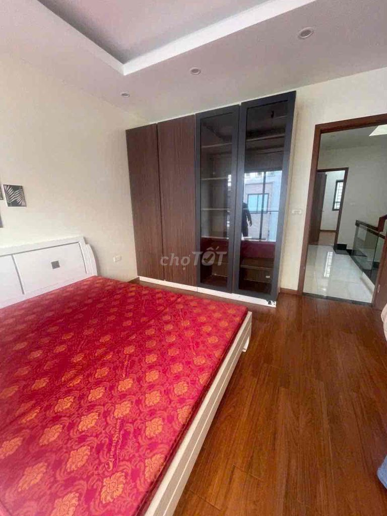 Nhà riêng tại Tây Hồ, Hà Nội - ảnh 3