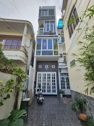 Bất động sản tại Khánh Hòa - ảnh 1
