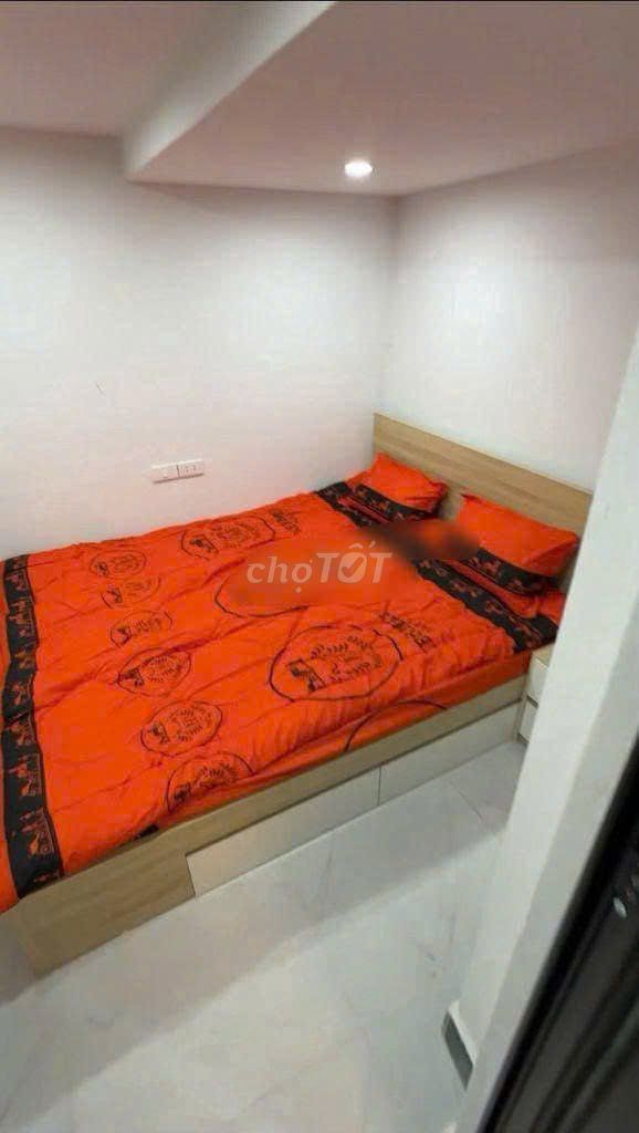 Nhà riêng tại Hoàn Kiếm, Hà Nội - ảnh 2