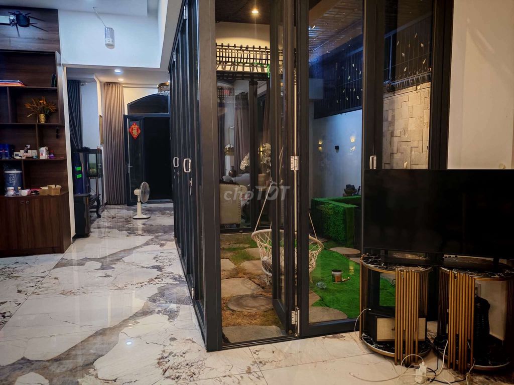 Nhà riêng tại 8, TP. Hồ Chí Minh - ảnh 3
