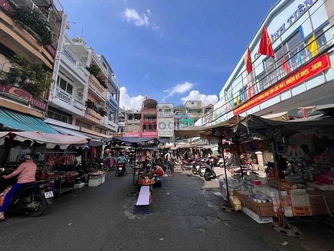 Nhà riêng tại 6, TP. Hồ Chí Minh - ảnh 1