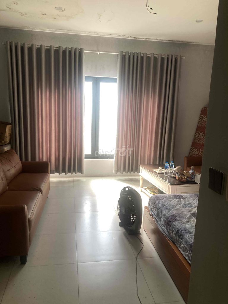 Nhà riêng tại Tây Hồ, Hà Nội - ảnh 3