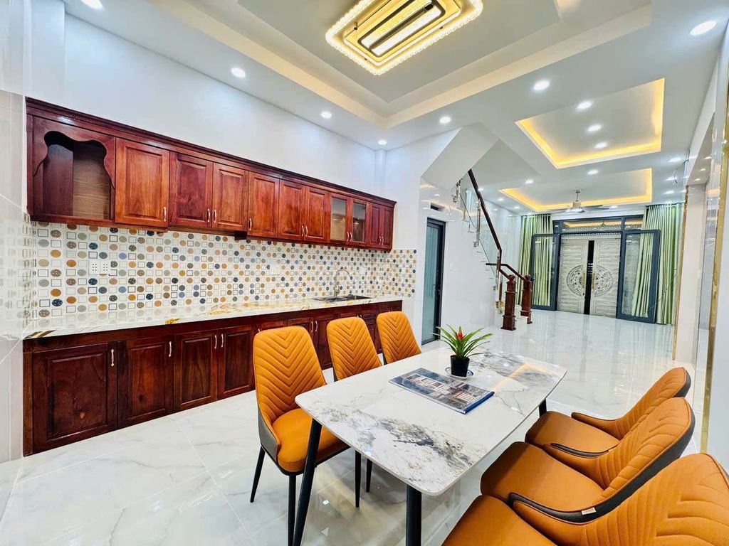 Nhà riêng tại 8, TP. Hồ Chí Minh - ảnh 2
