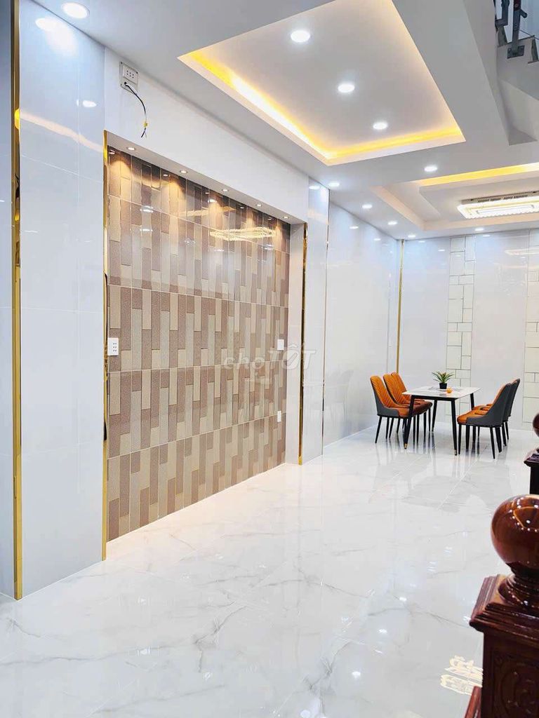 Nhà riêng tại 8, TP. Hồ Chí Minh - ảnh 3