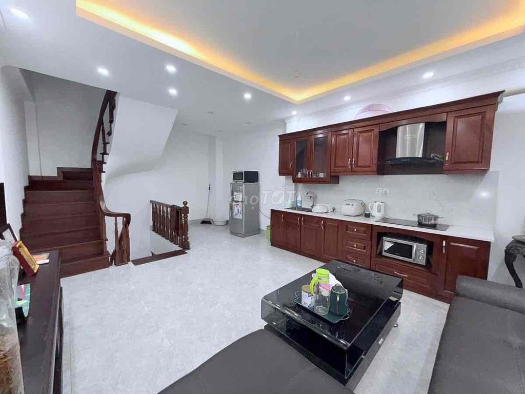 Nhà riêng tại Long Biên, Hà Nội - ảnh 2