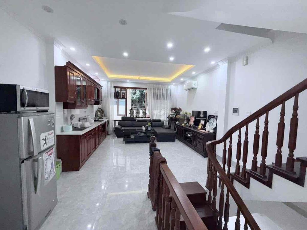 Nhà riêng tại Long Biên, Hà Nội - ảnh 3