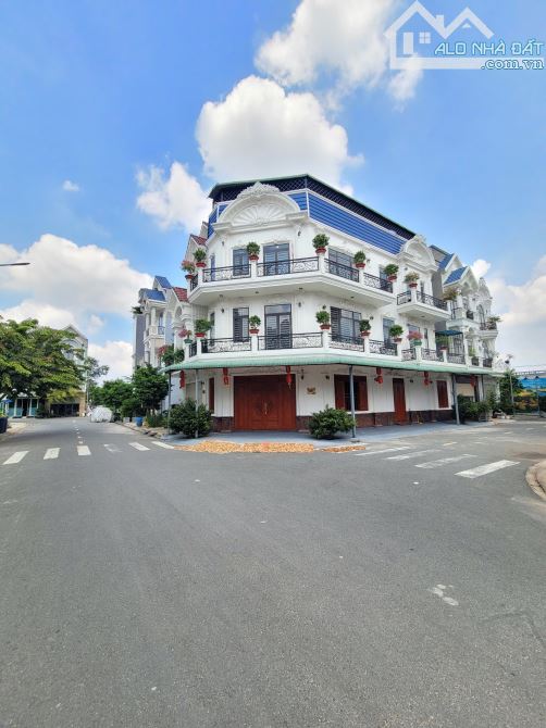 Bất động sản tại Bình Dương - ảnh 1