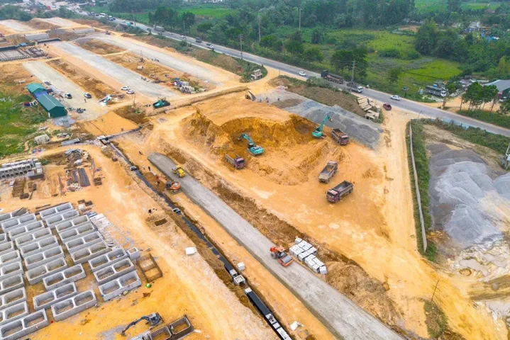 Bất động sản tại Hà Nội - ảnh 1