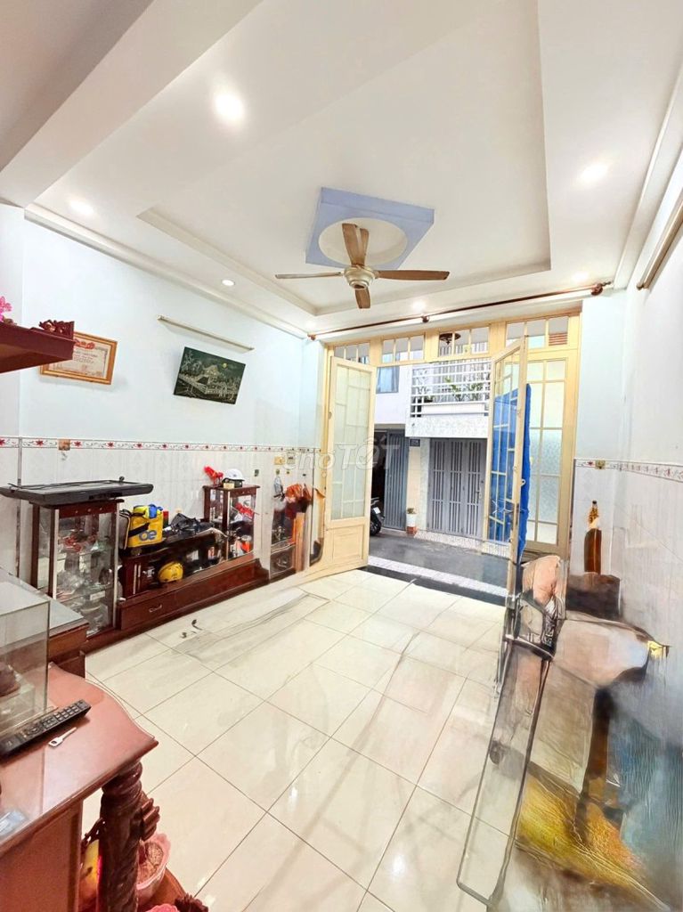 Nhà riêng tại Tân Phú, TP. Hồ Chí Minh - ảnh 2