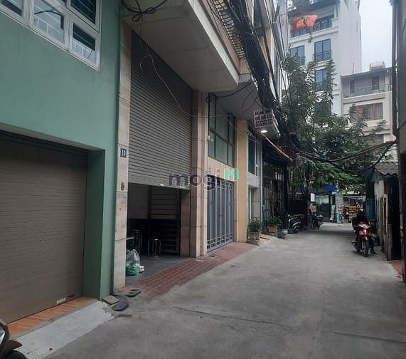 Nhà riêng tại Tây Hồ, Hà Nội - ảnh 1