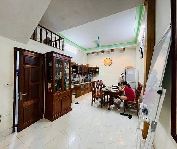 Nhà riêng tại Tây Hồ, Hà Nội - ảnh 2