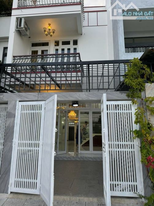 Bất động sản tại Khánh Hòa - ảnh 1
