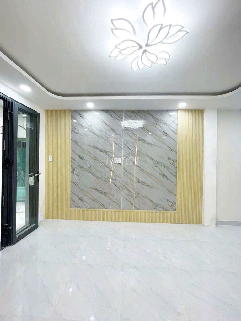 Nhà riêng tại 8, TP. Hồ Chí Minh - ảnh 2