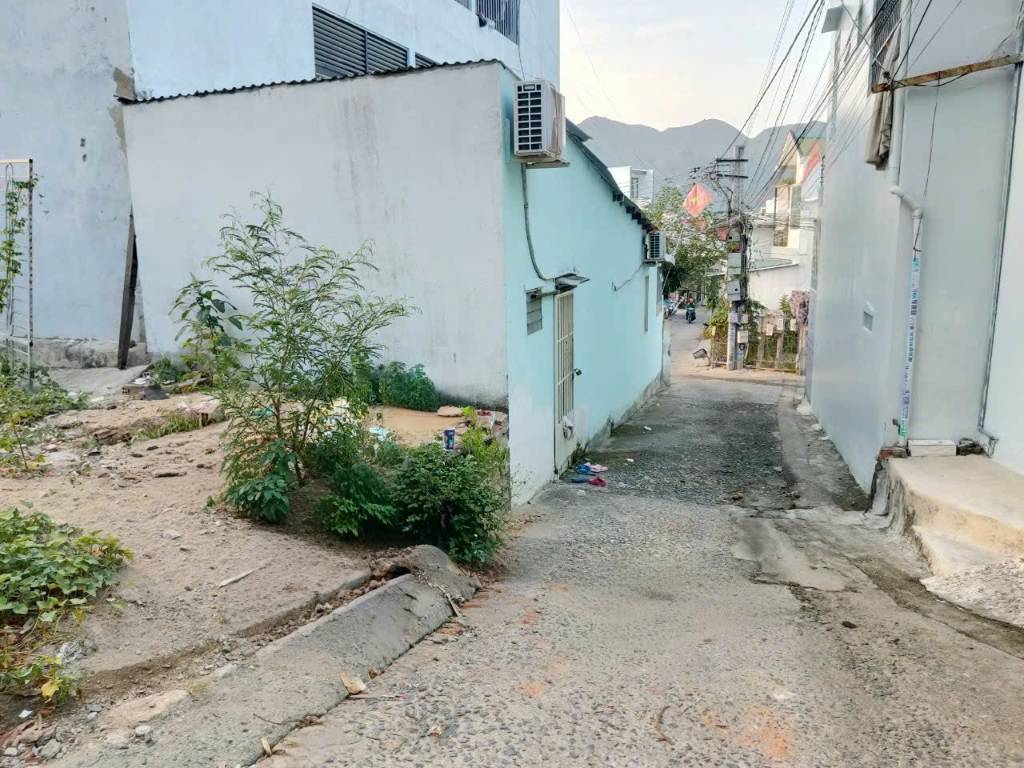 Bất động sản tại Khánh Hòa - ảnh 1