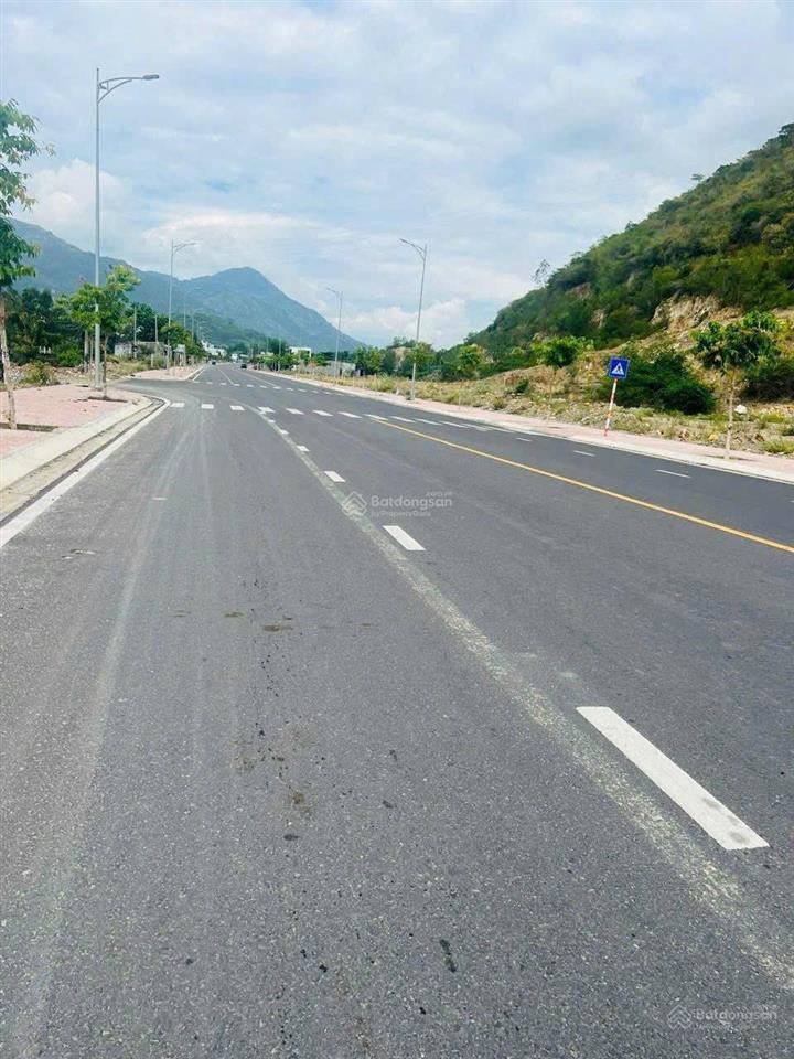 Bất động sản tại Khánh Hòa - ảnh 1