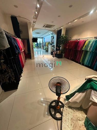 Nhà riêng tại Hai Bà Trưng, Hà Nội - ảnh 2