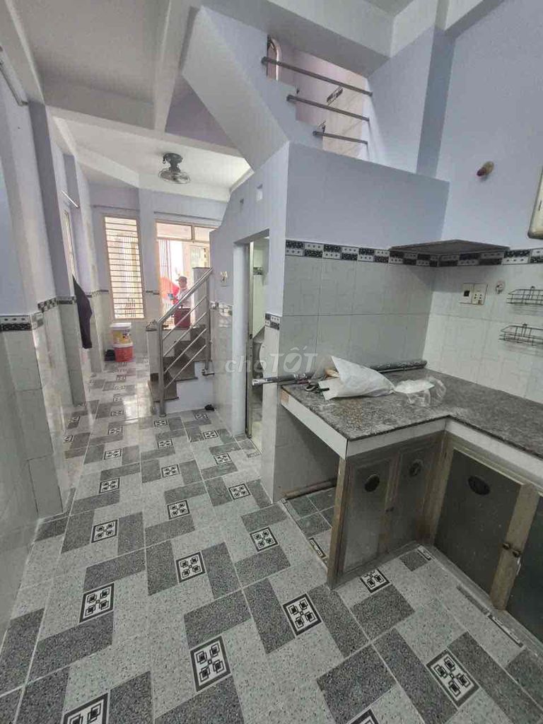 Nhà riêng tại 8, TP. Hồ Chí Minh - ảnh 2
