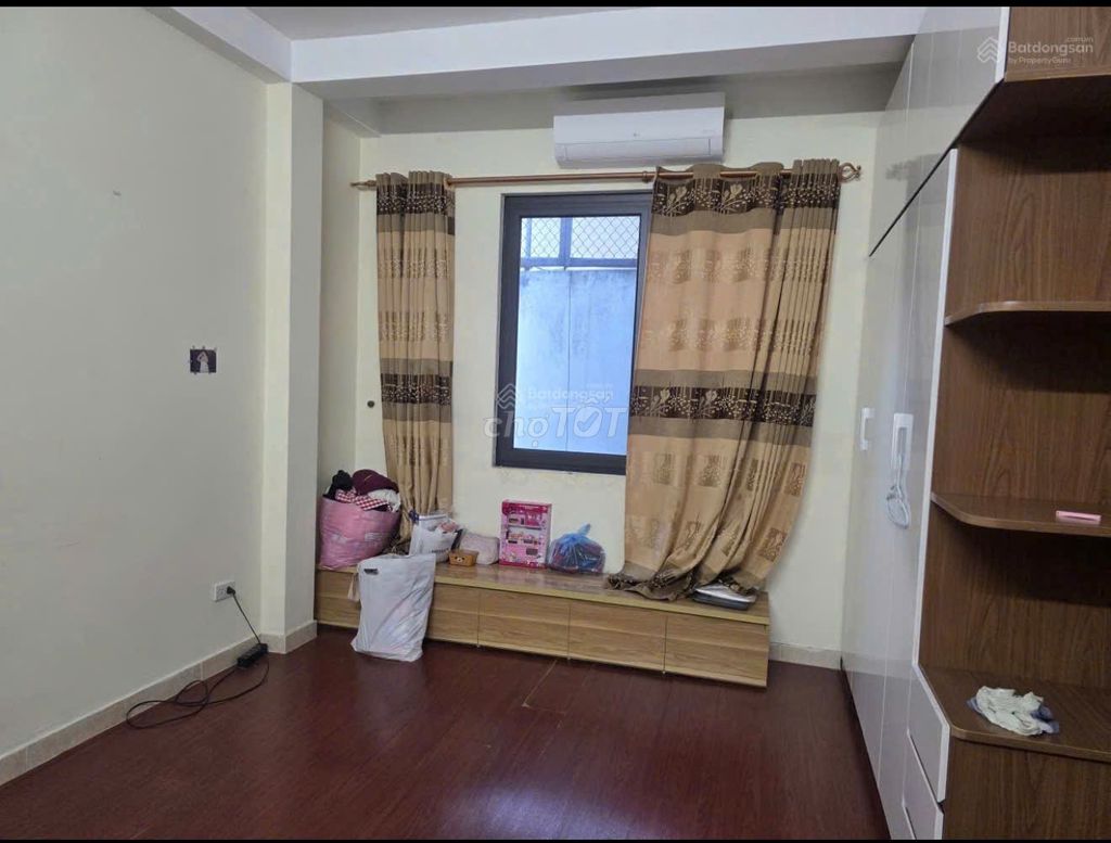 Nhà riêng tại Tây Hồ, Hà Nội - ảnh 2